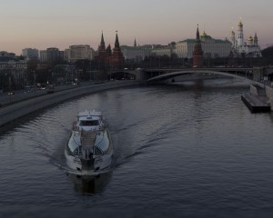 Ночь всё никак не наступит